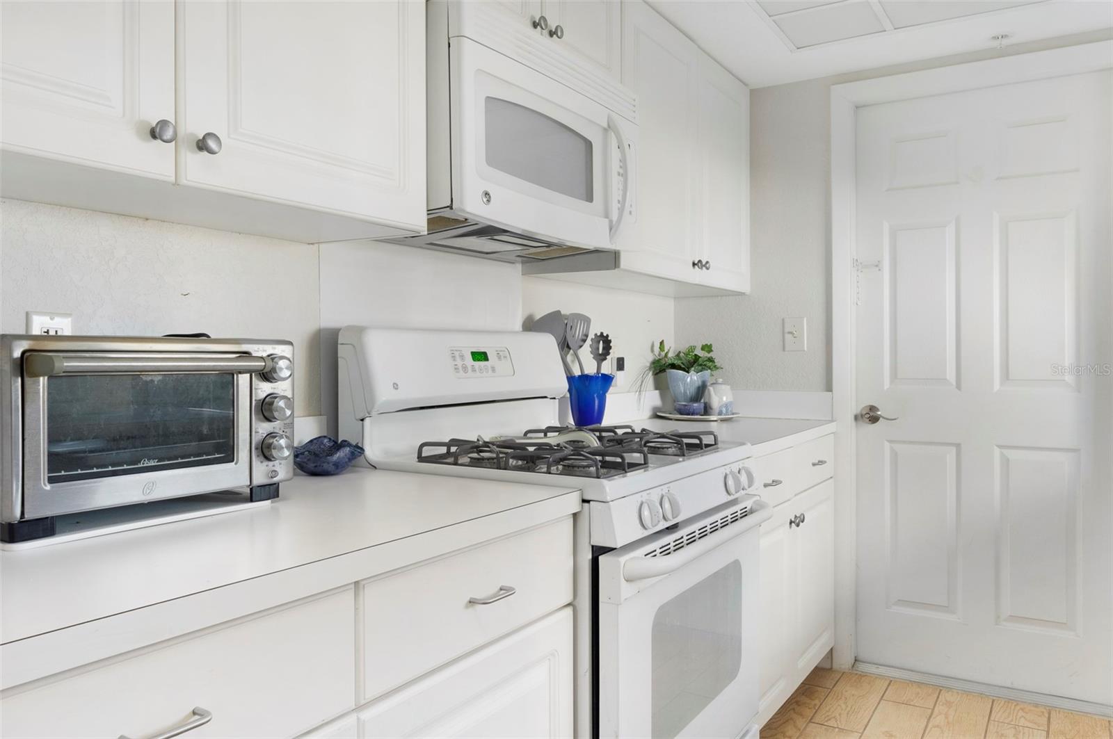 1950 59TH AVE N #119 — photo 9