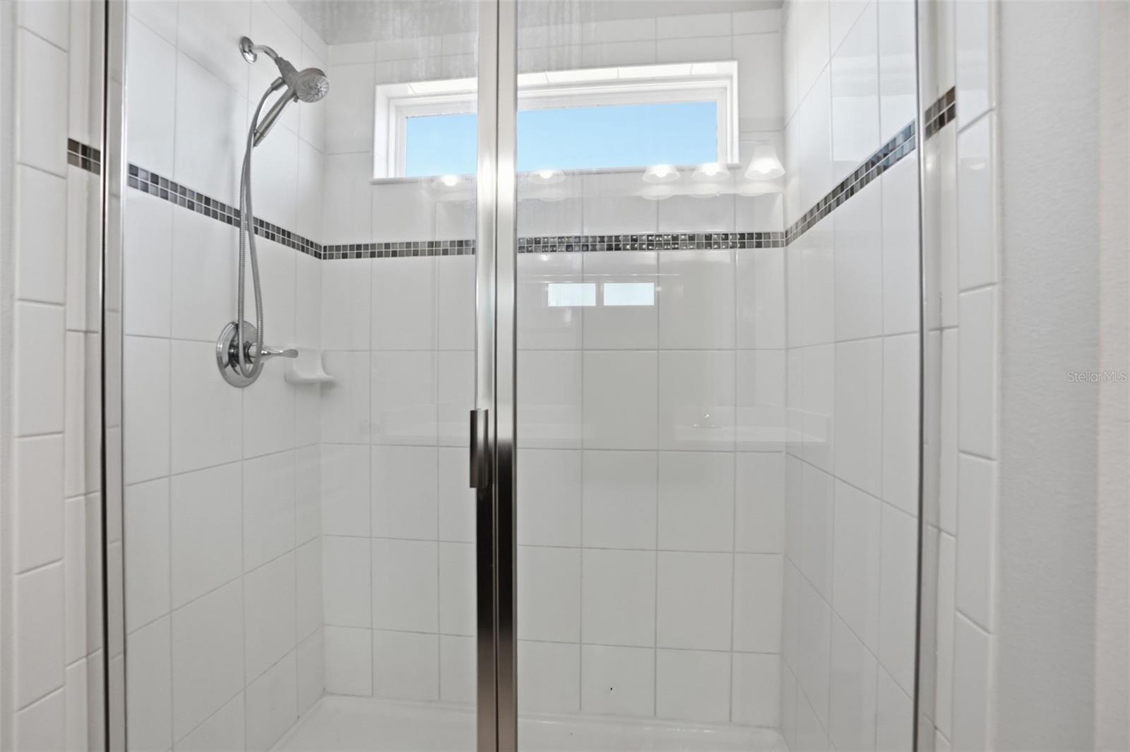 10402 HAWKS LANDING DR — photo 26