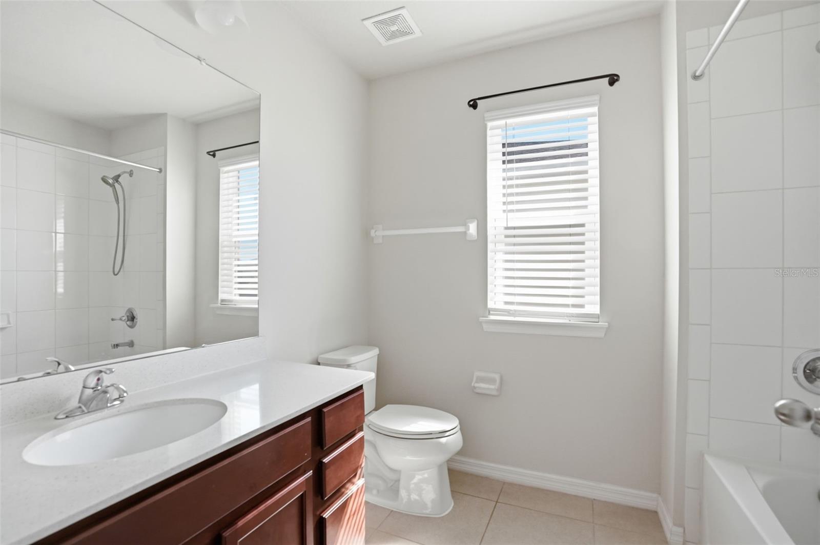 10402 HAWKS LANDING DR — photo 31