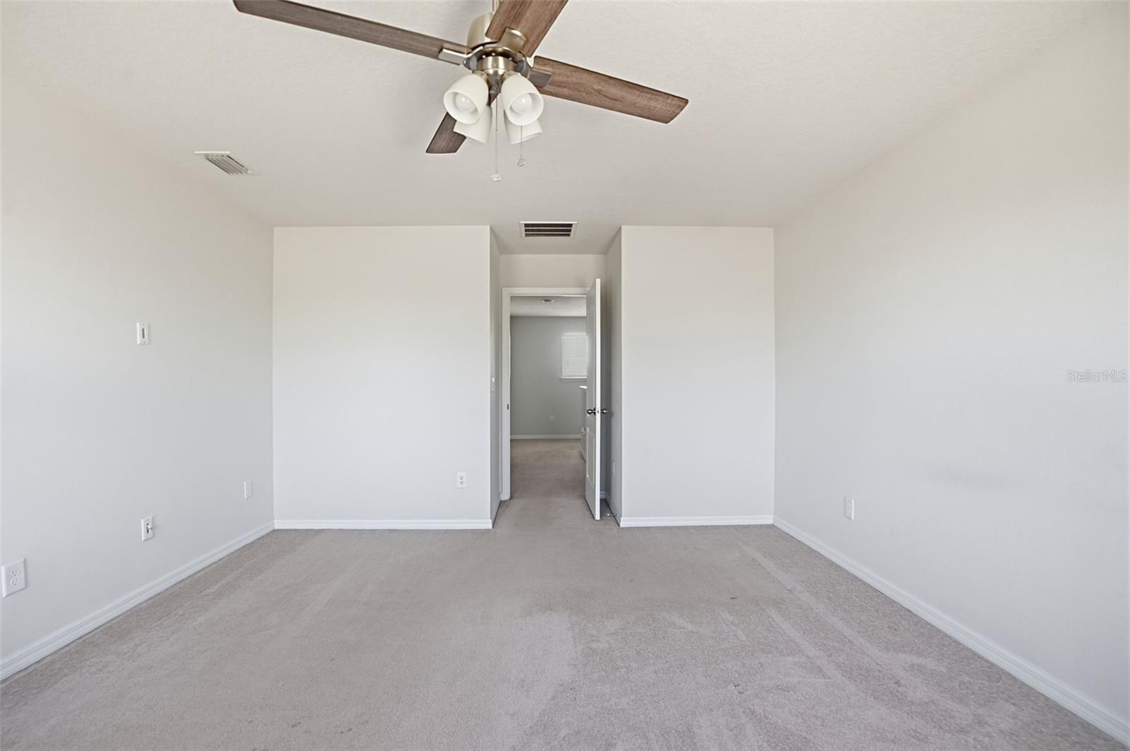 10402 HAWKS LANDING DR — photo 24