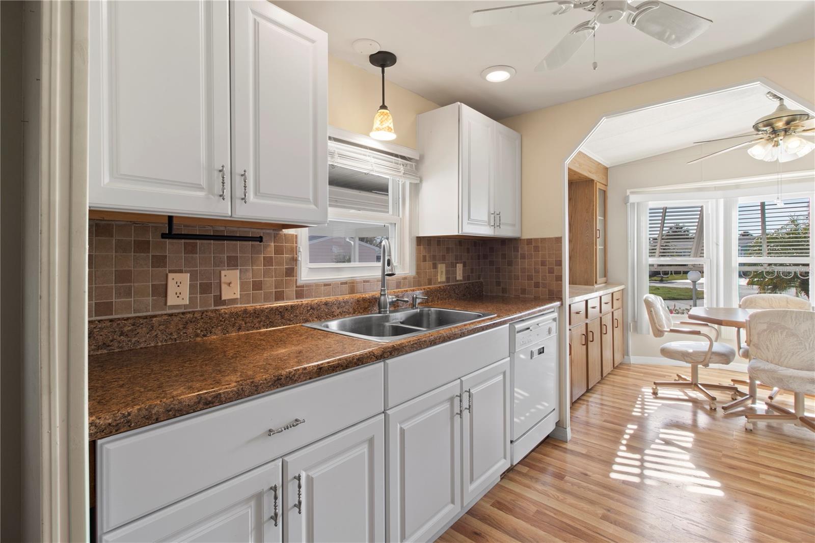 47 QUAIL CT — photo 11