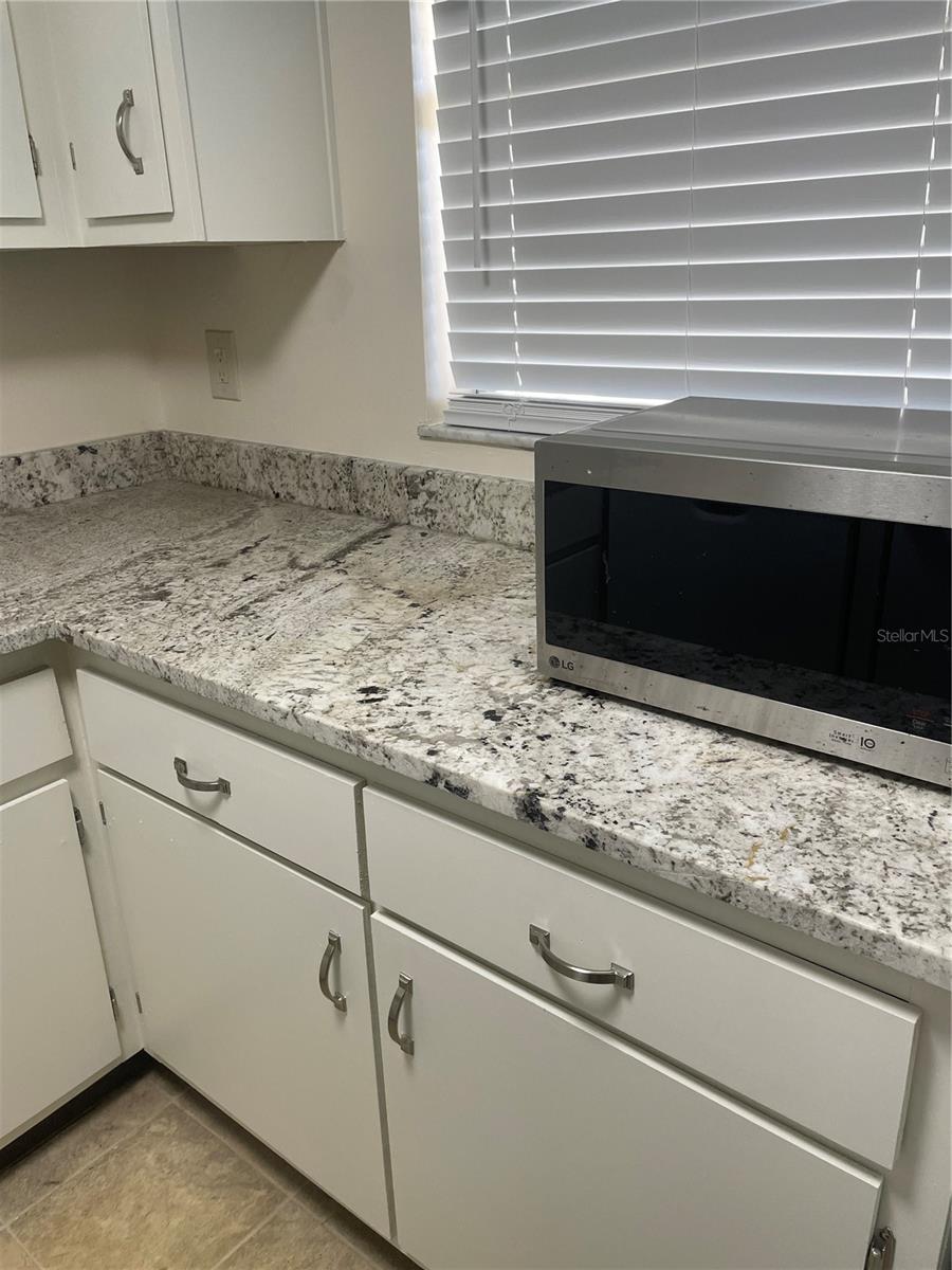 7701 STARKEY RD #622 — photo 10