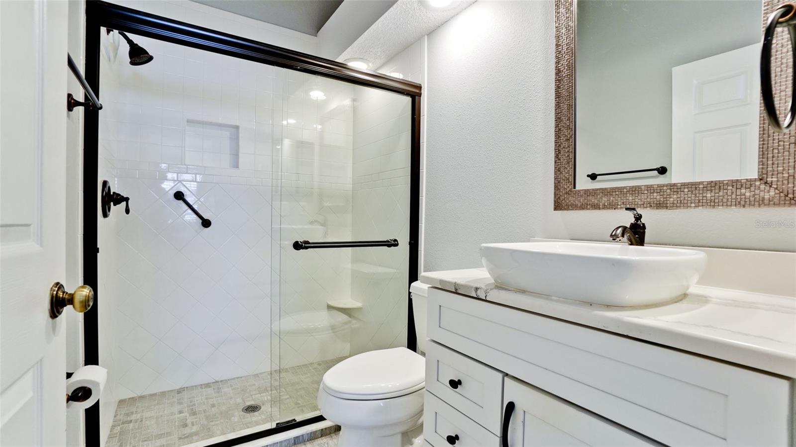 507 SANDERLING CIR — photo 24