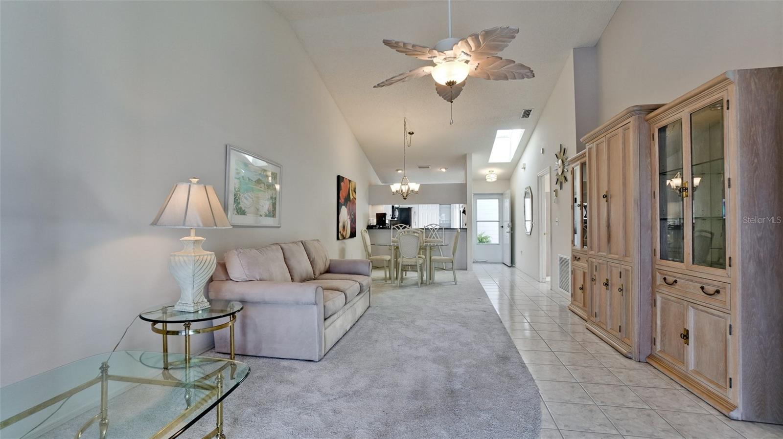 507 SANDERLING CIR — photo 10
