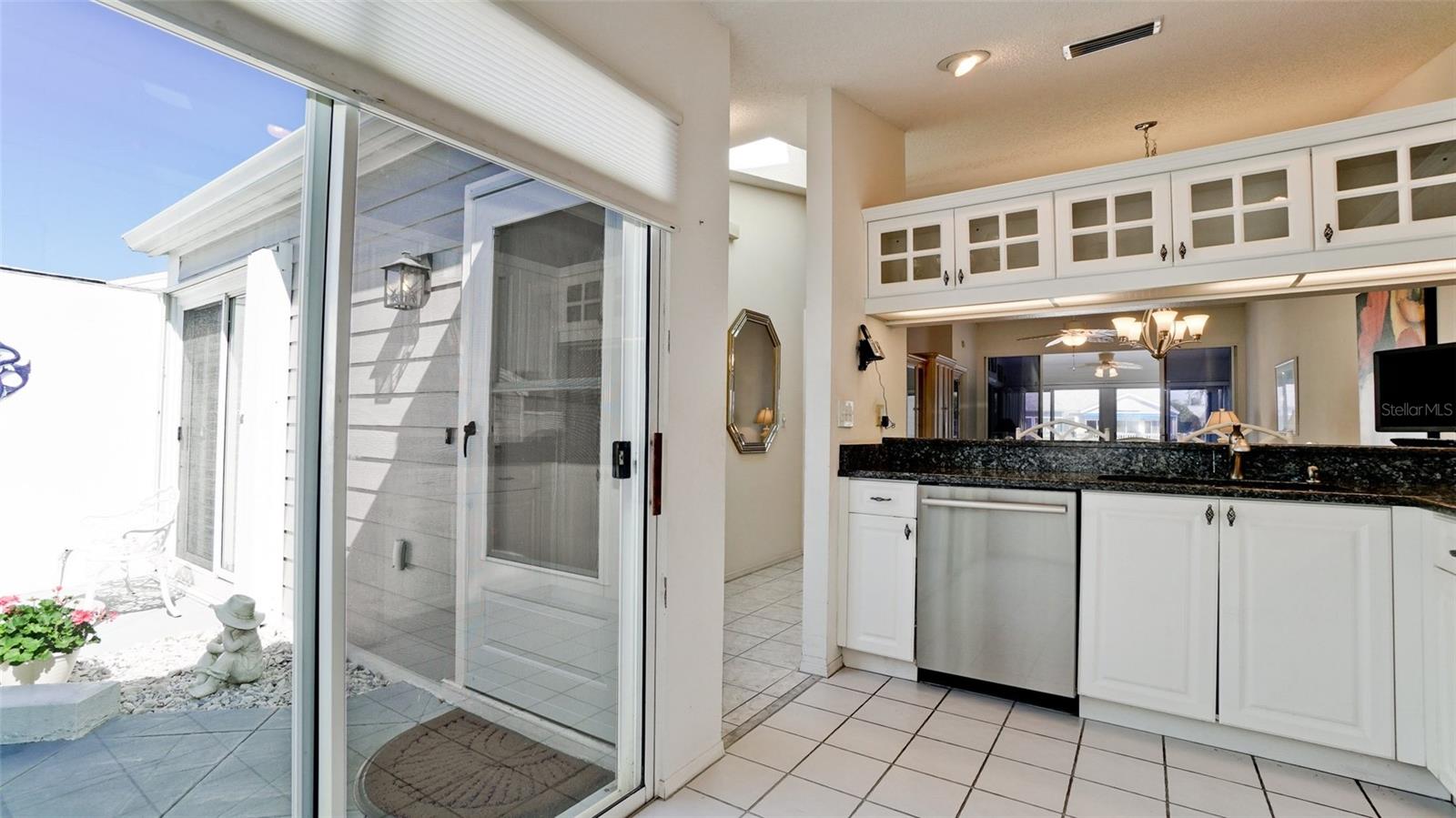 507 SANDERLING CIR — photo 20