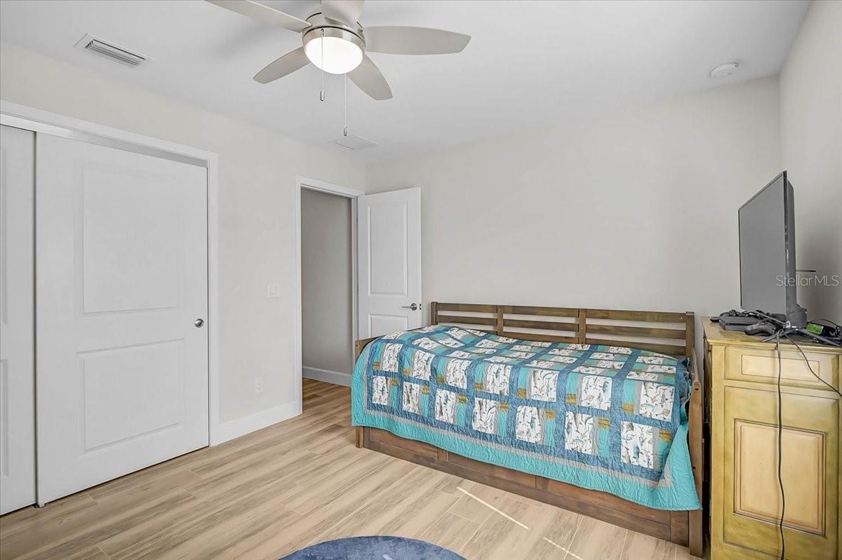 4109 N CRANBERRY BLVD — photo 17