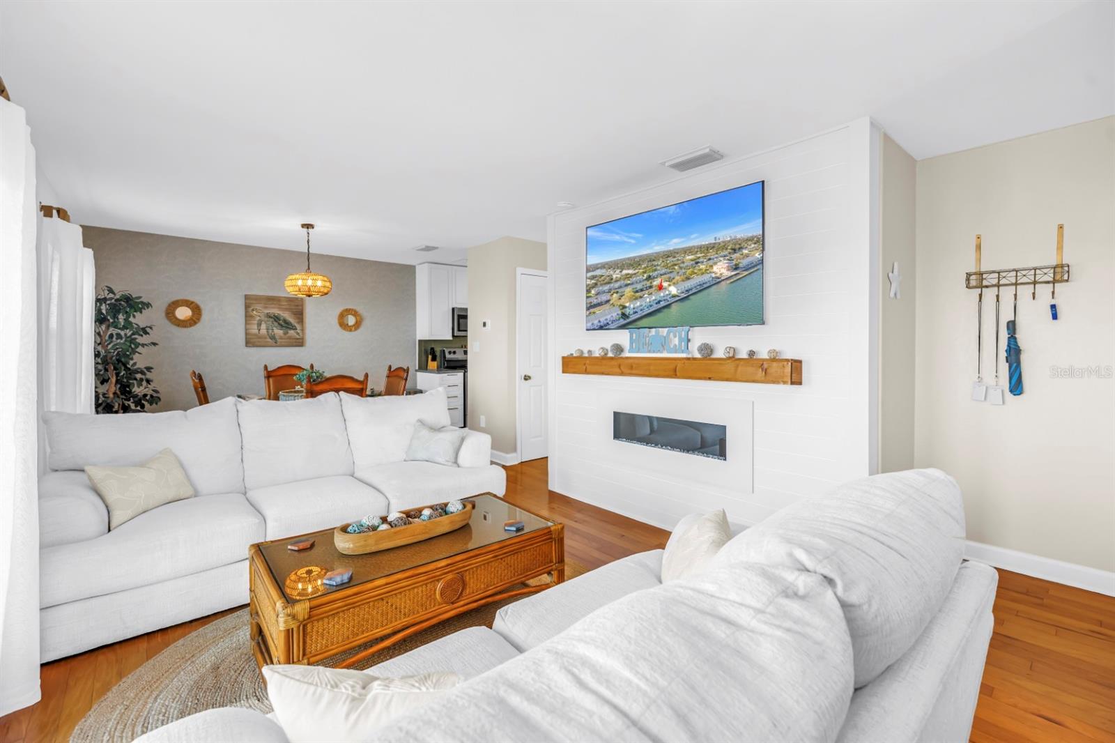 5102 COQUINA KEY DR SE #D — photo 6