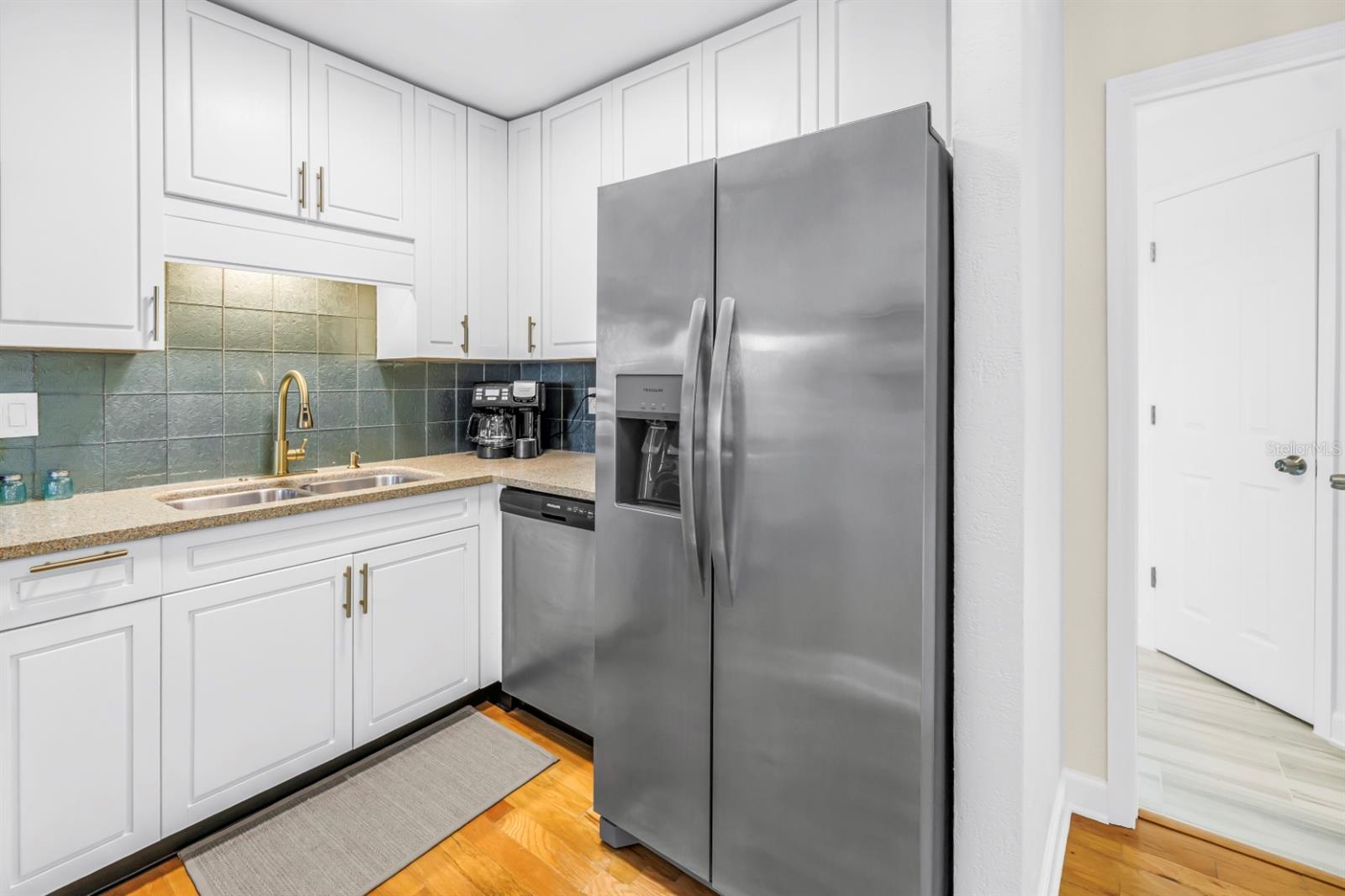 5102 COQUINA KEY DR SE #D — photo 8