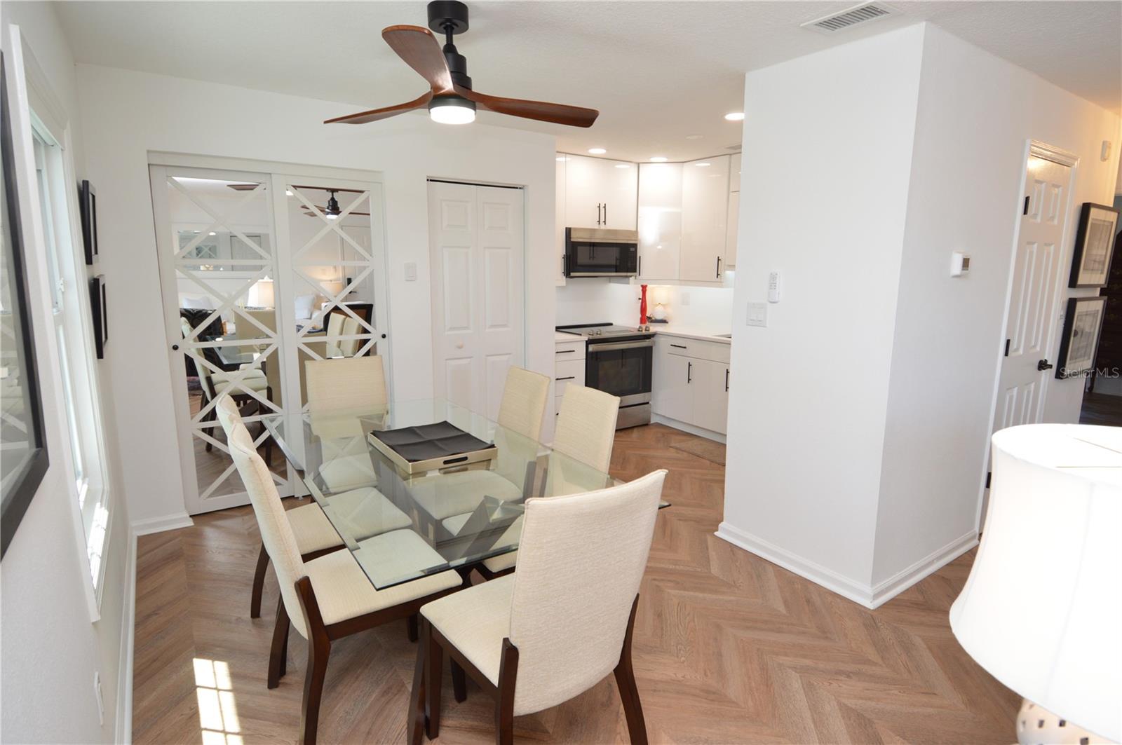 5048 BEACH DR SE #F — photo 9