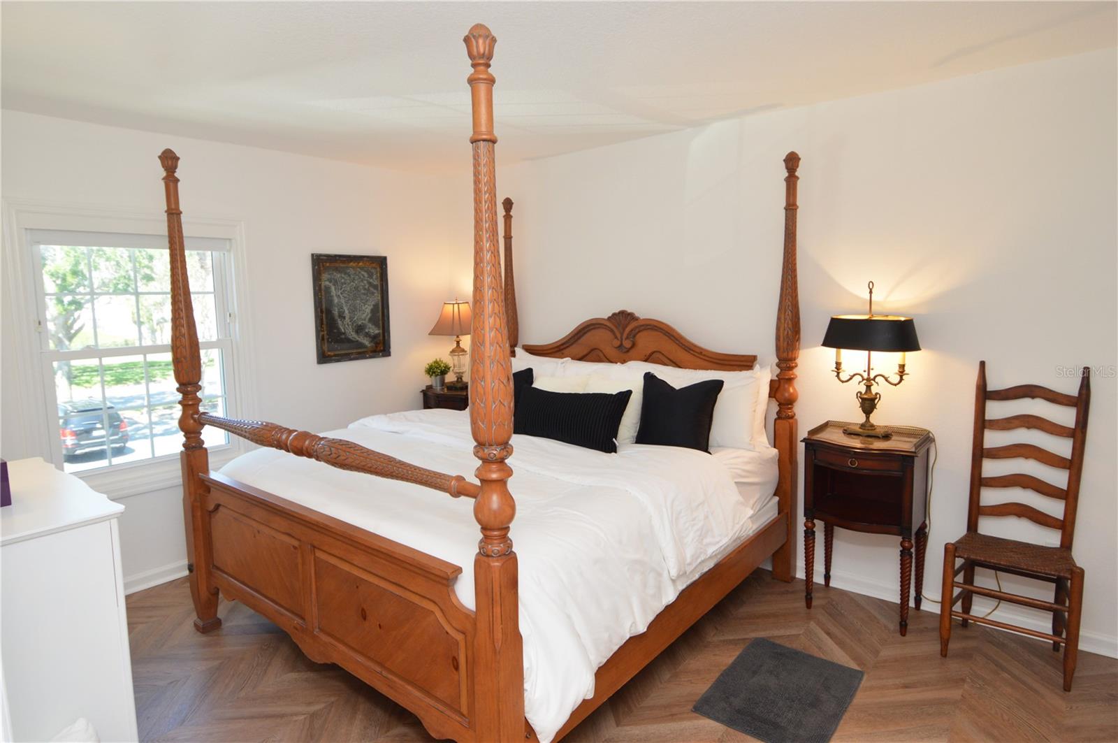 5048 BEACH DR SE #F — photo 23