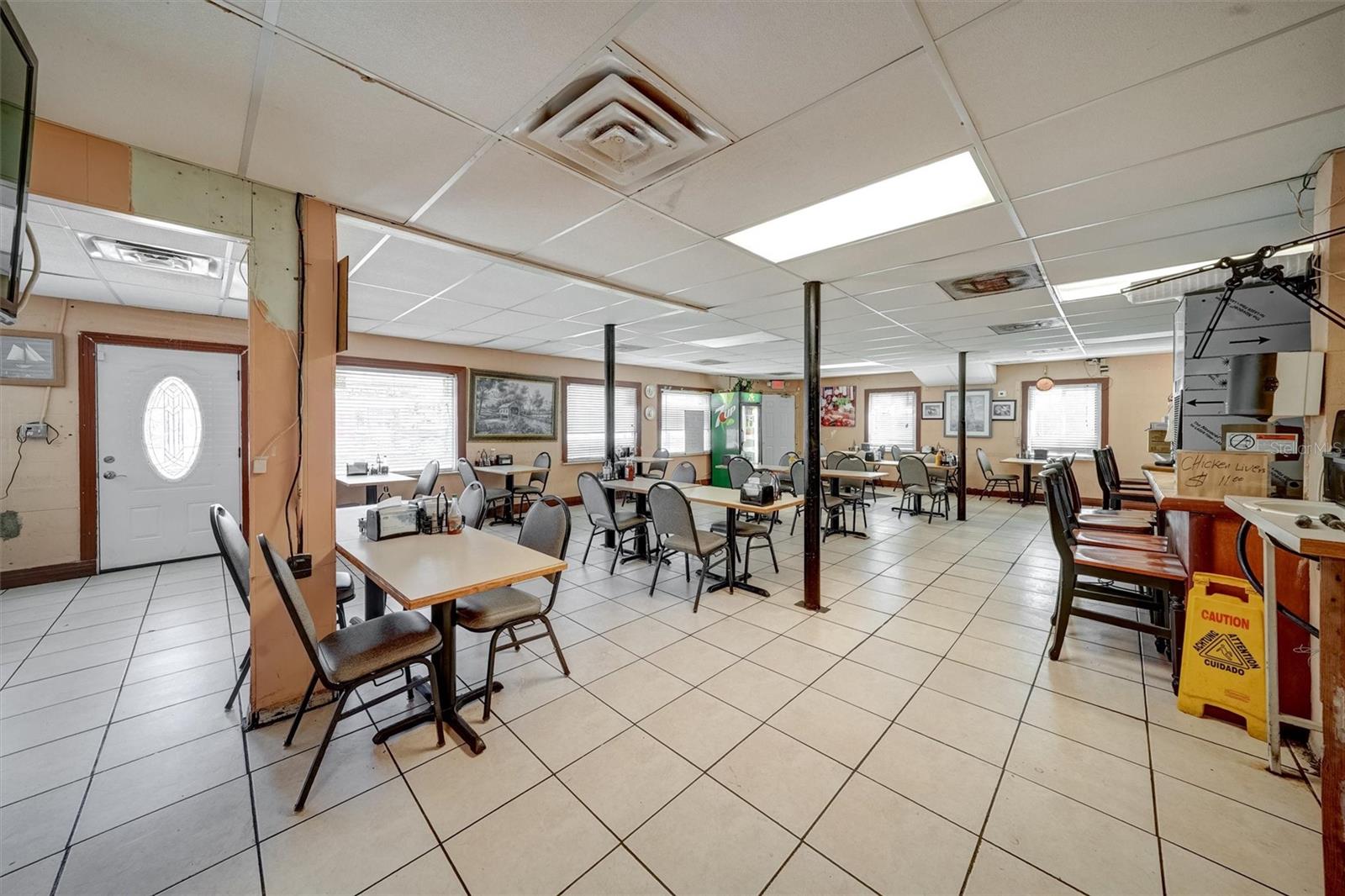 5202 N NEBRASKA AVE E — photo 8