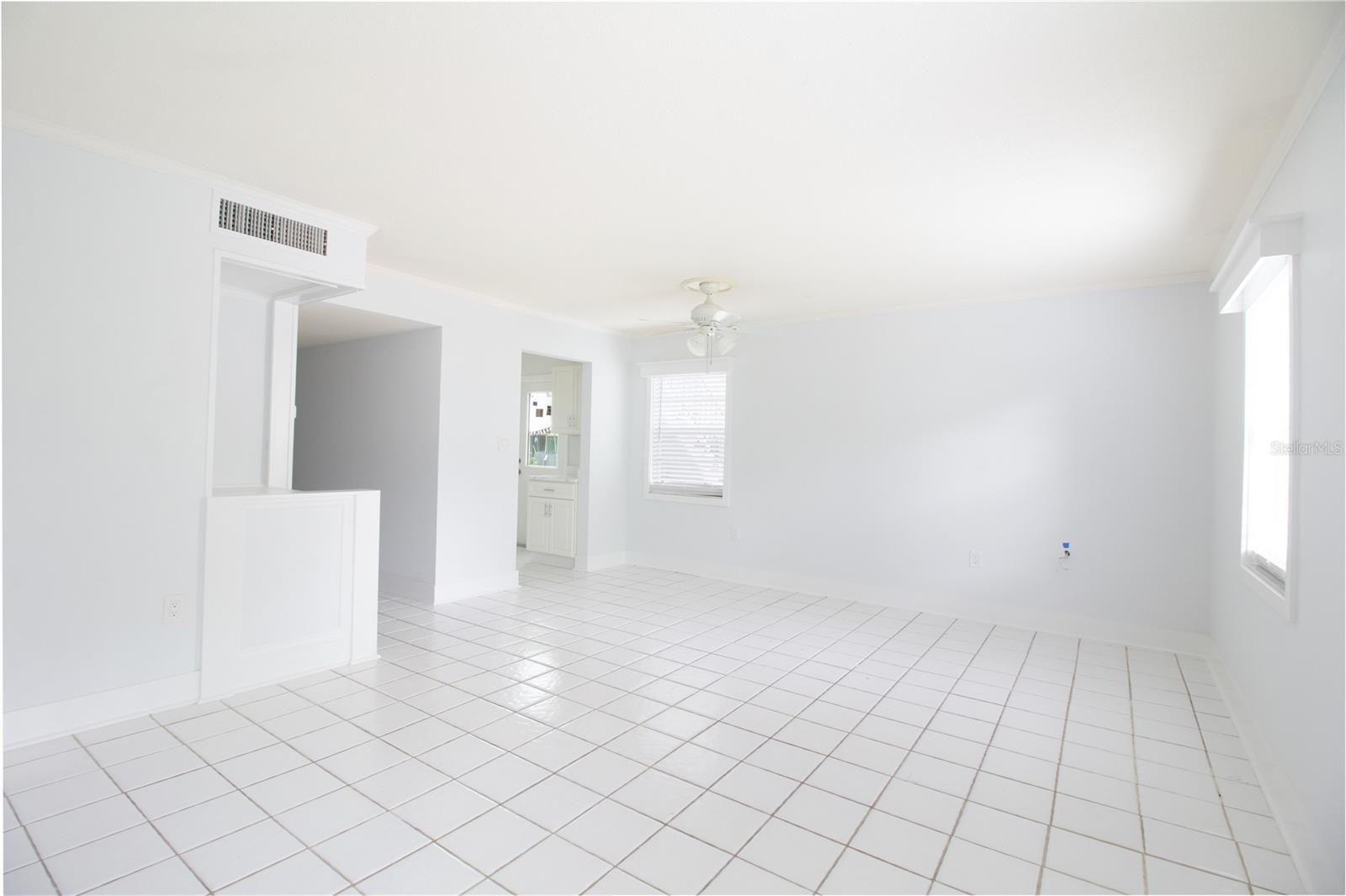 6960 A SUNSET DR S #1C — photo 3