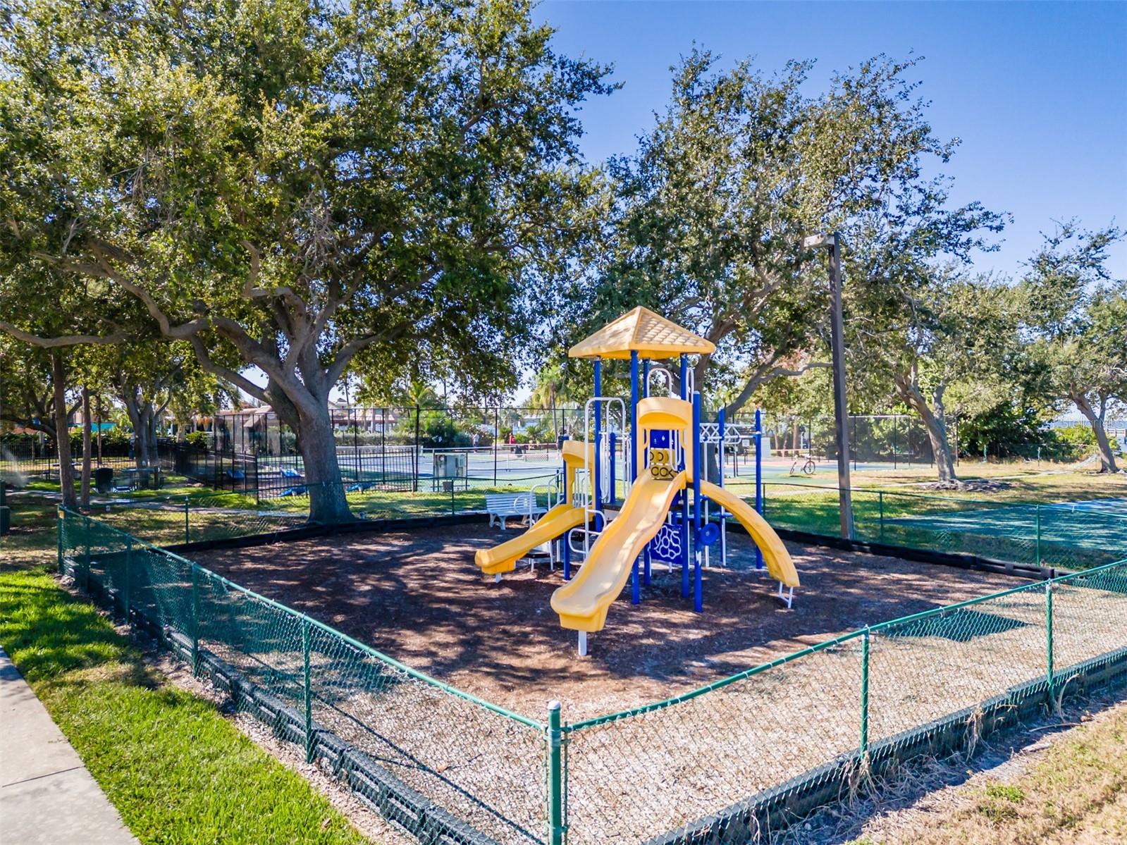 611 DESTINY DR #101 — photo 44