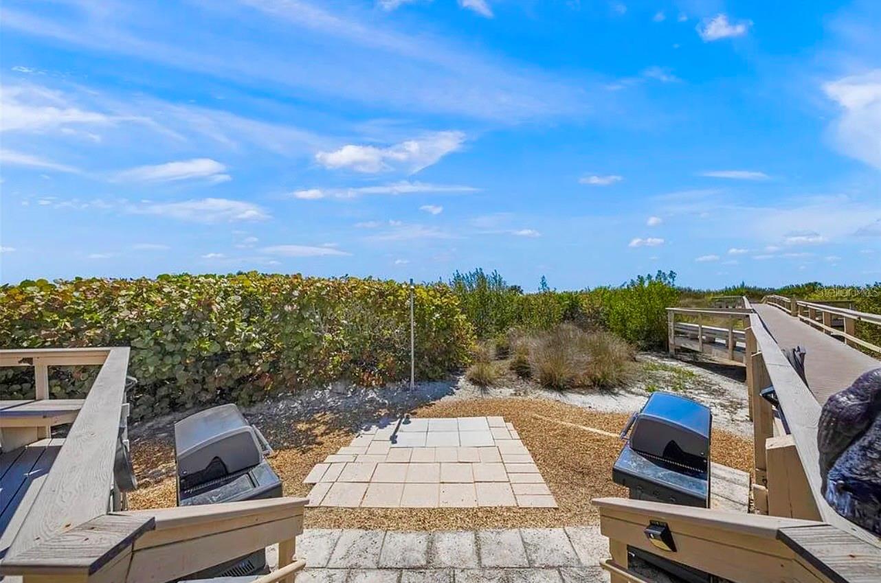 420 BEACH RD #606 — photo 48