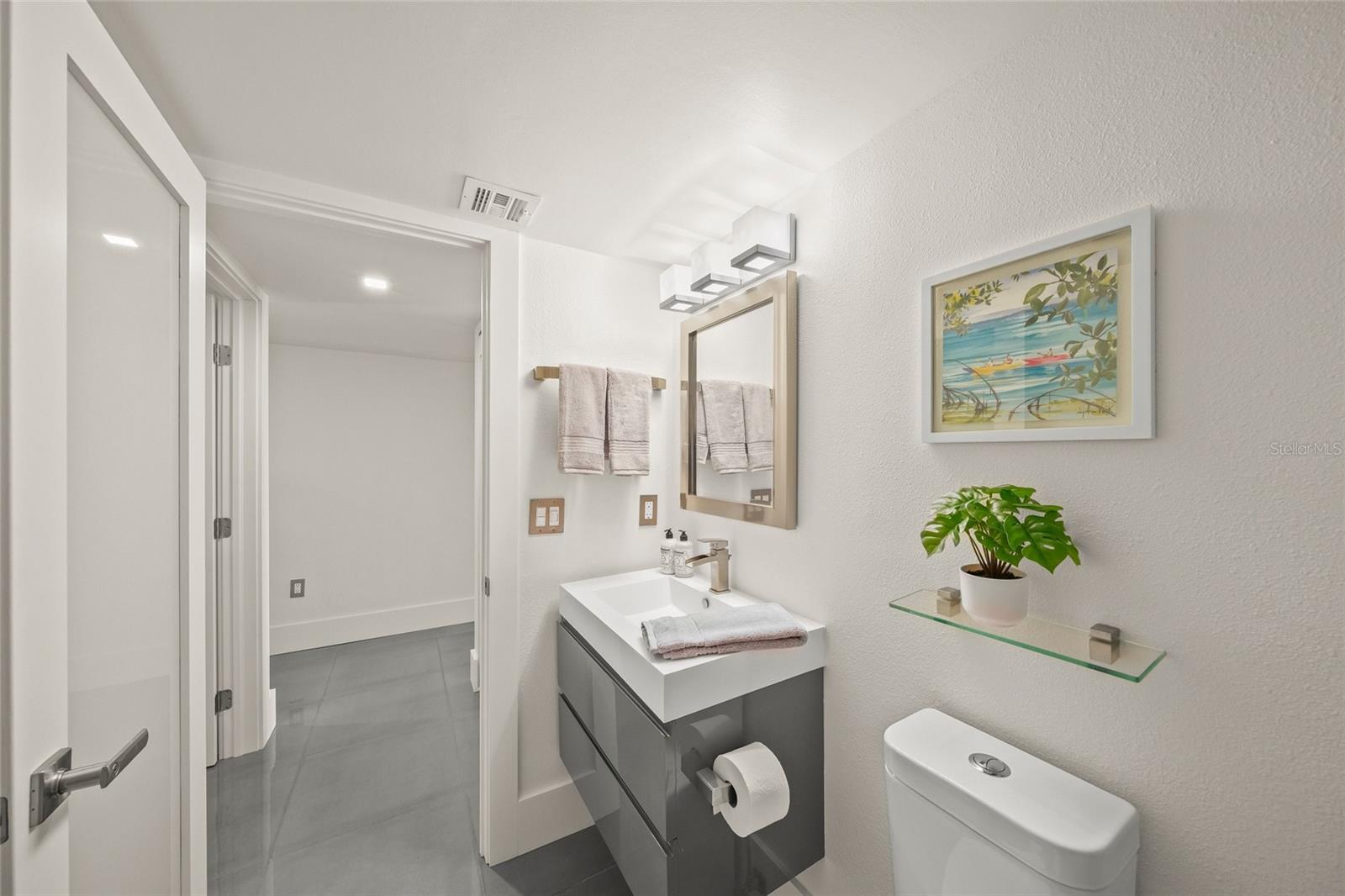 420 BEACH RD #606 — photo 26