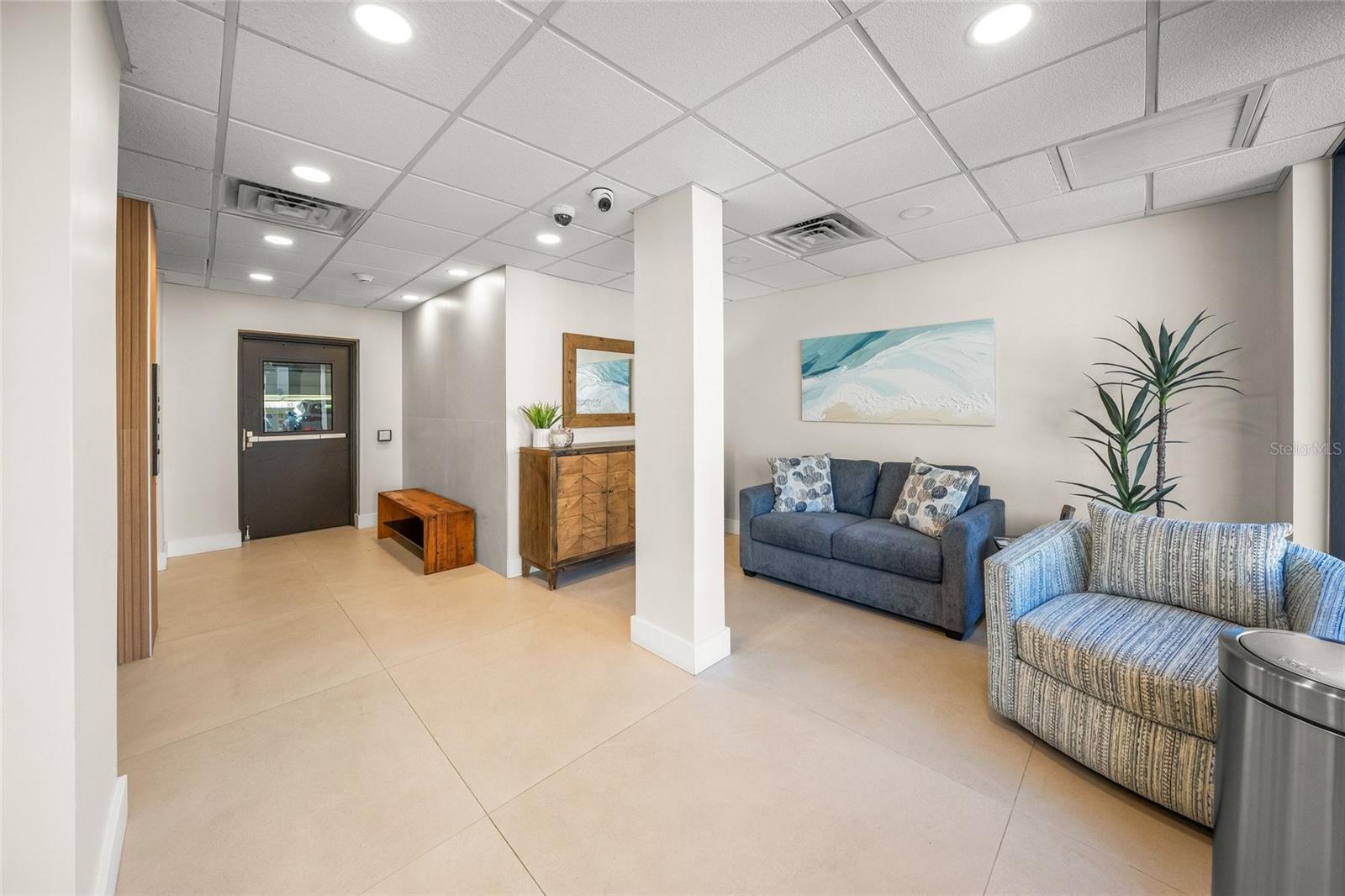 420 BEACH RD #606 — photo 38