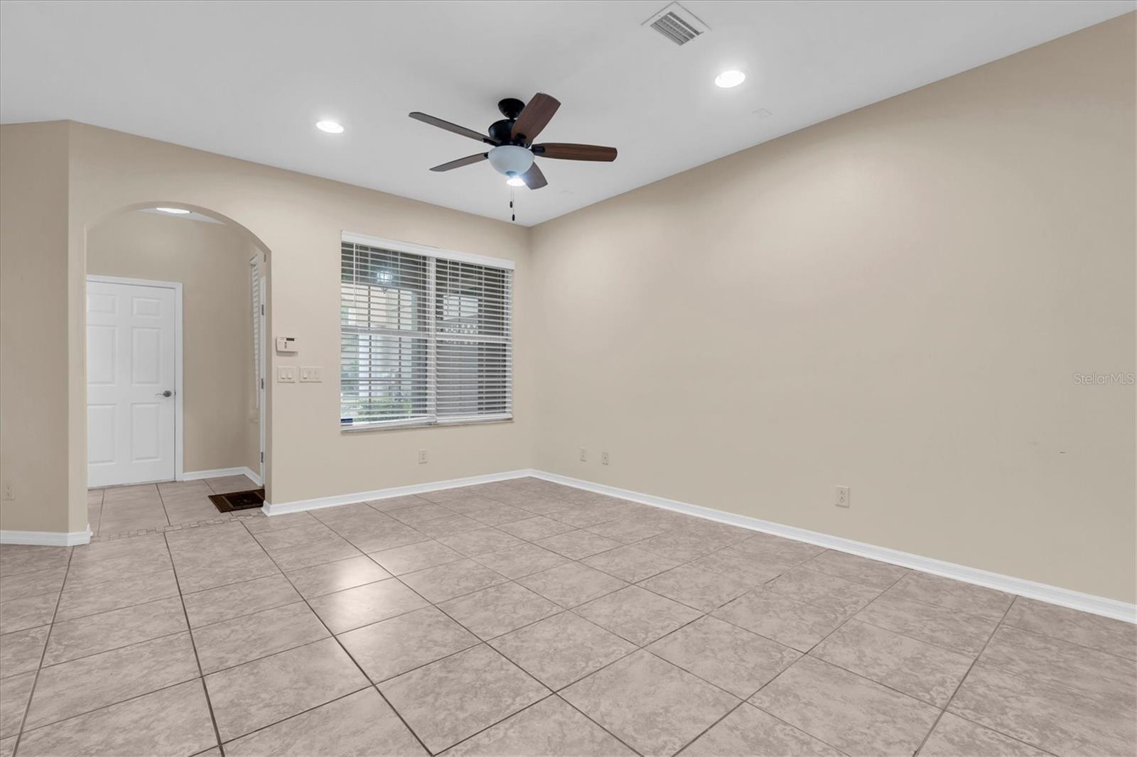 12660 SILVERDALE ST — photo 11