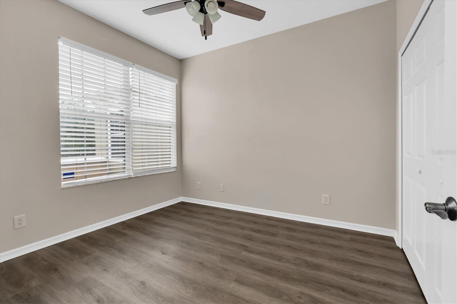 12660 SILVERDALE ST — photo 34