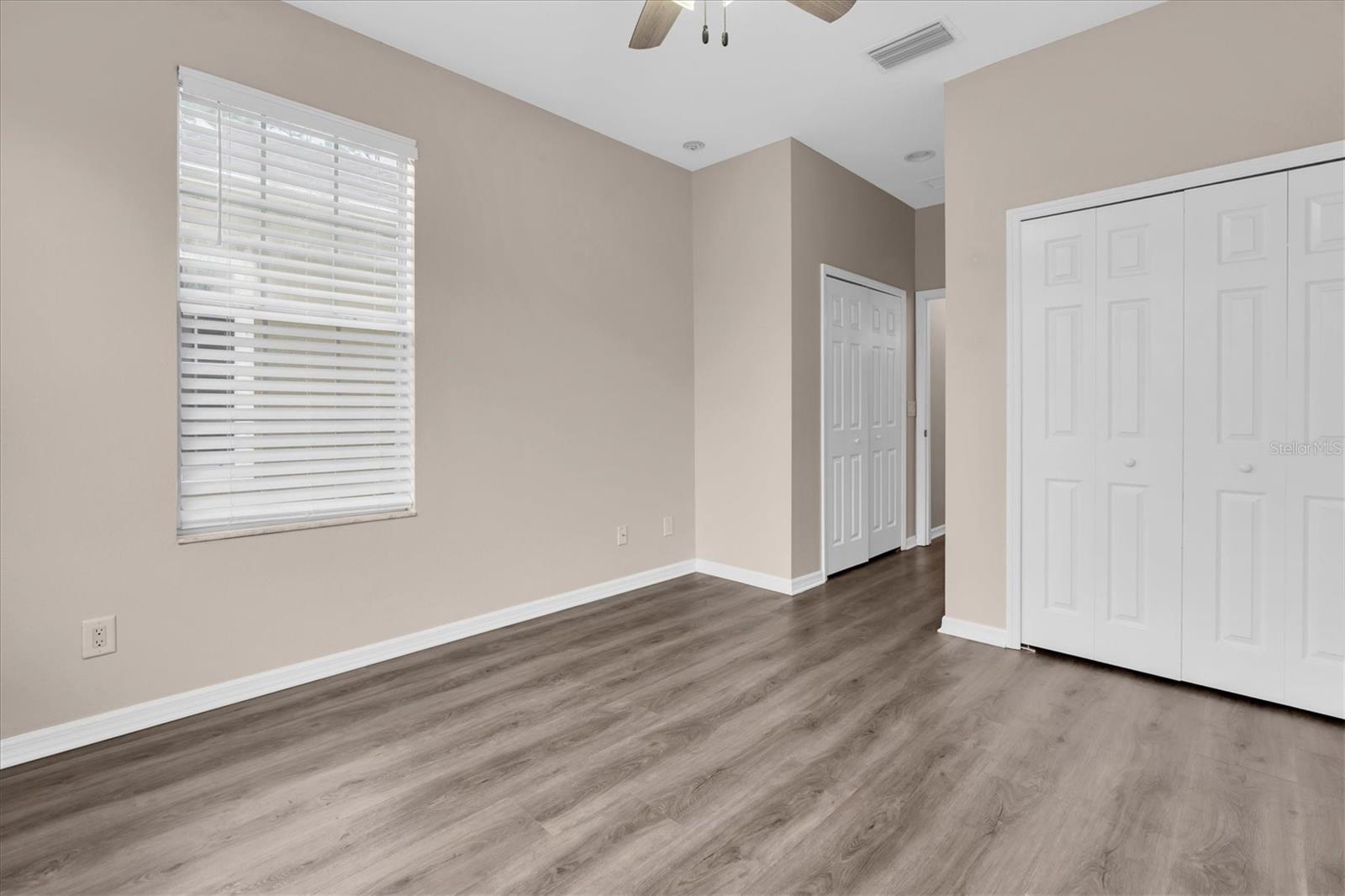 12660 SILVERDALE ST — photo 39