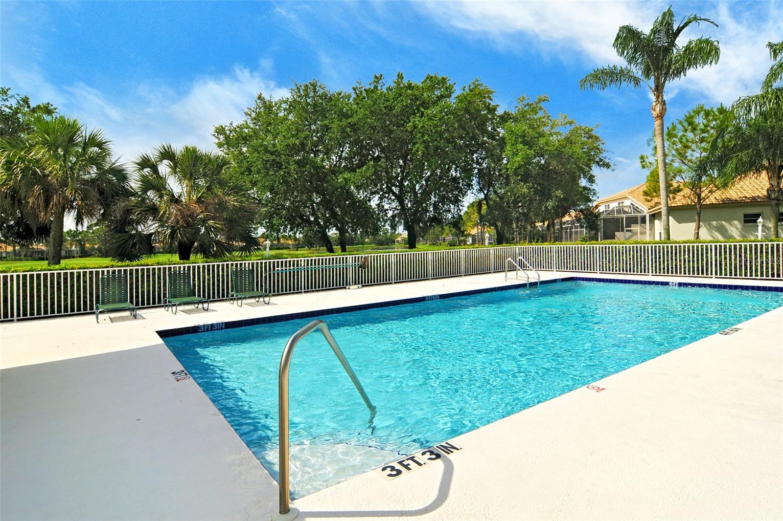 9411 FOREST HILLS CIR — photo 30