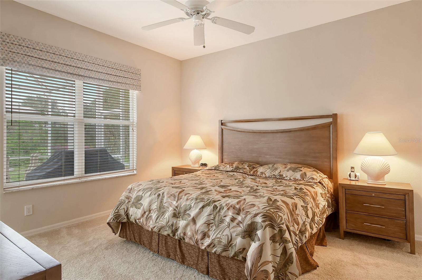 9411 FOREST HILLS CIR — photo 18