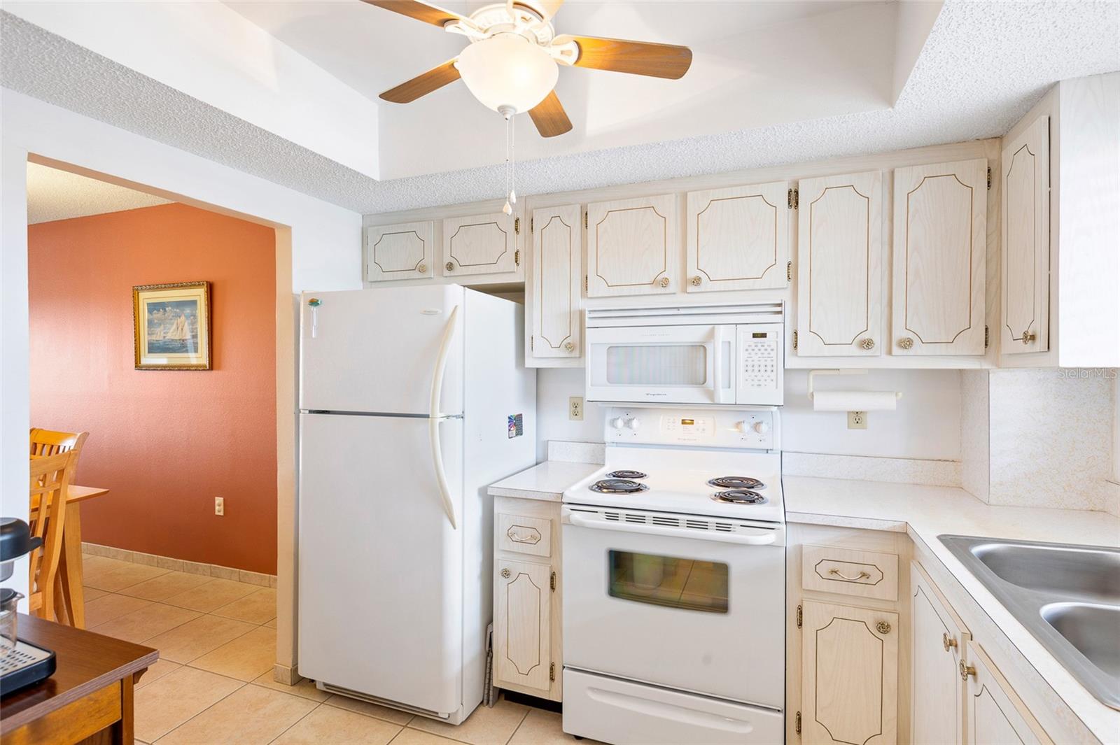 3959 LAKE BAYSHORE DR #F 412 — photo 6