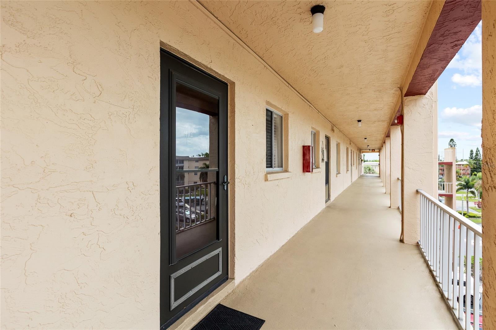 3959 LAKE BAYSHORE DR #F 412 — photo 3