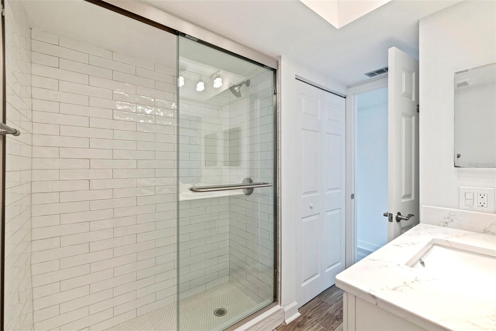4480 OVERLOOK DR NE #12 — photo 11