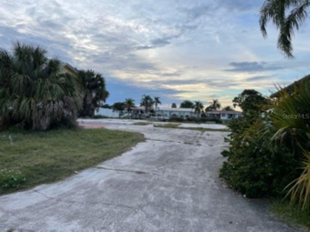 5008 ENSIGN LOOP — photo 10