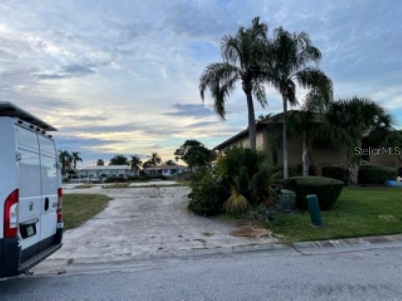 5008 ENSIGN LOOP — photo 5