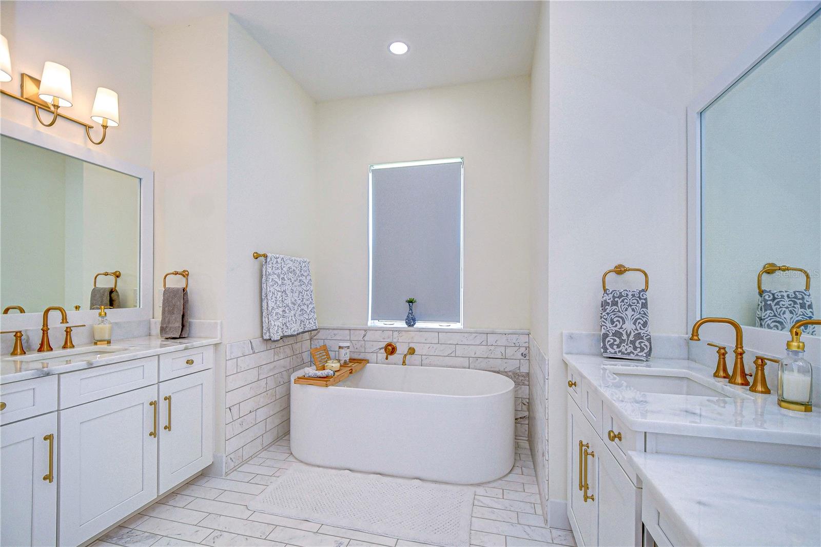111 ALAFIA ESTATES LN — photo 23