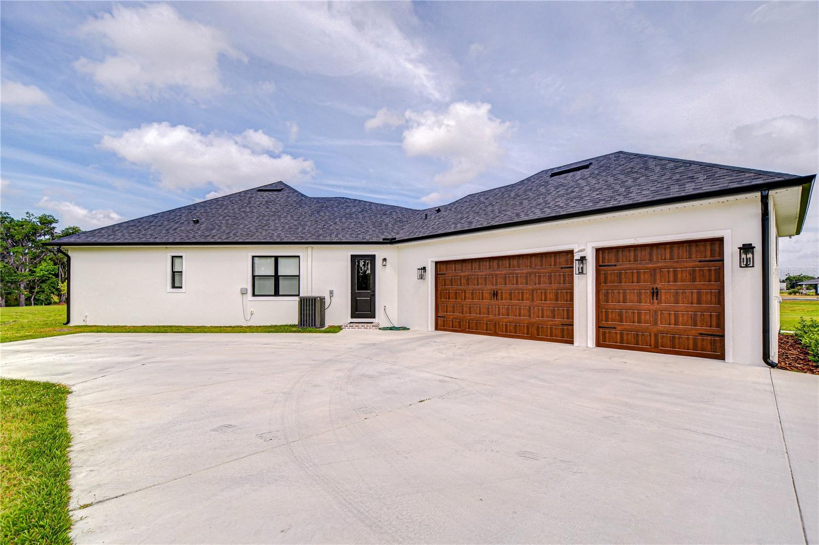 111 ALAFIA ESTATES LN — photo 43