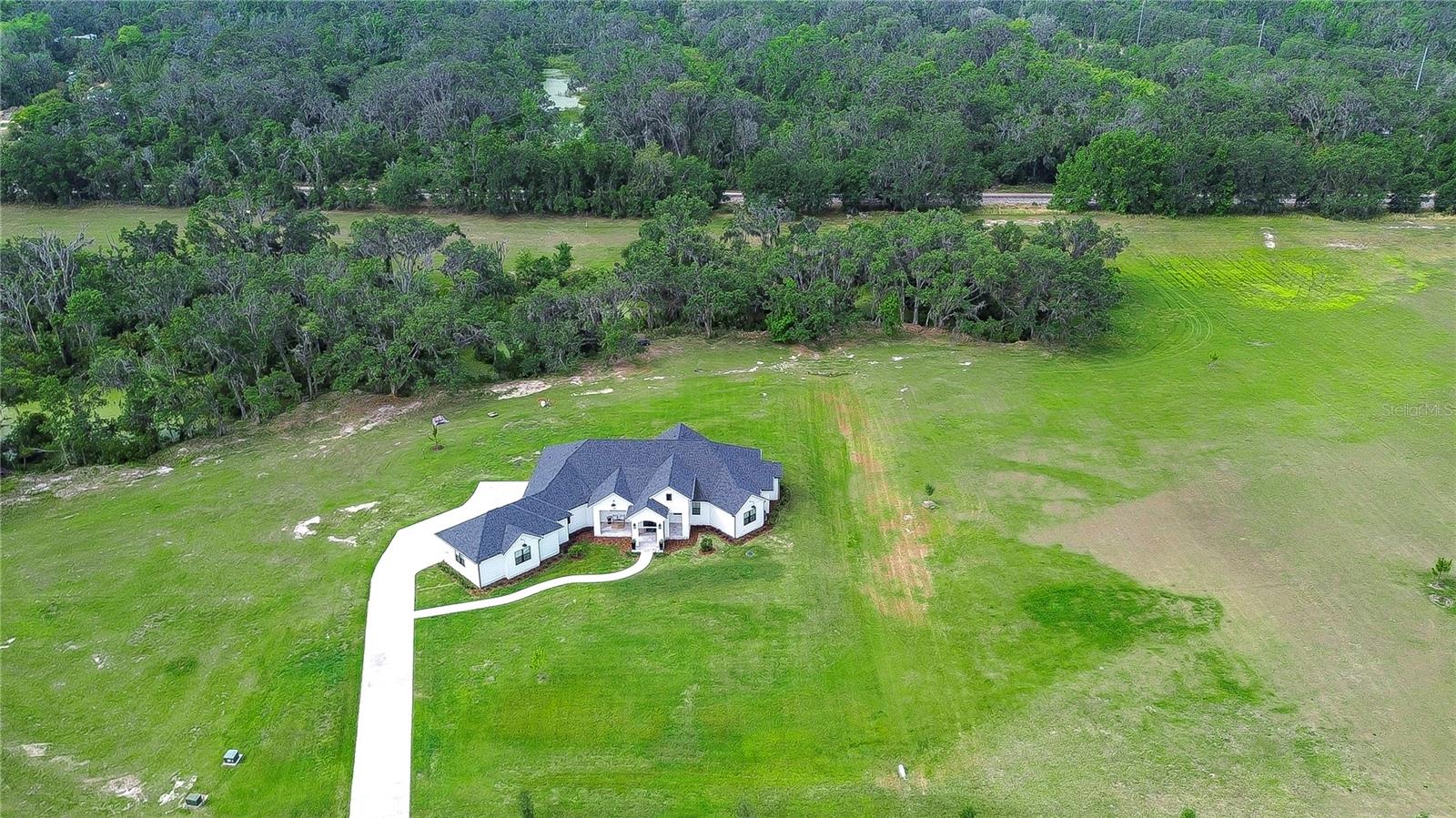 111 ALAFIA ESTATES LN — photo 44