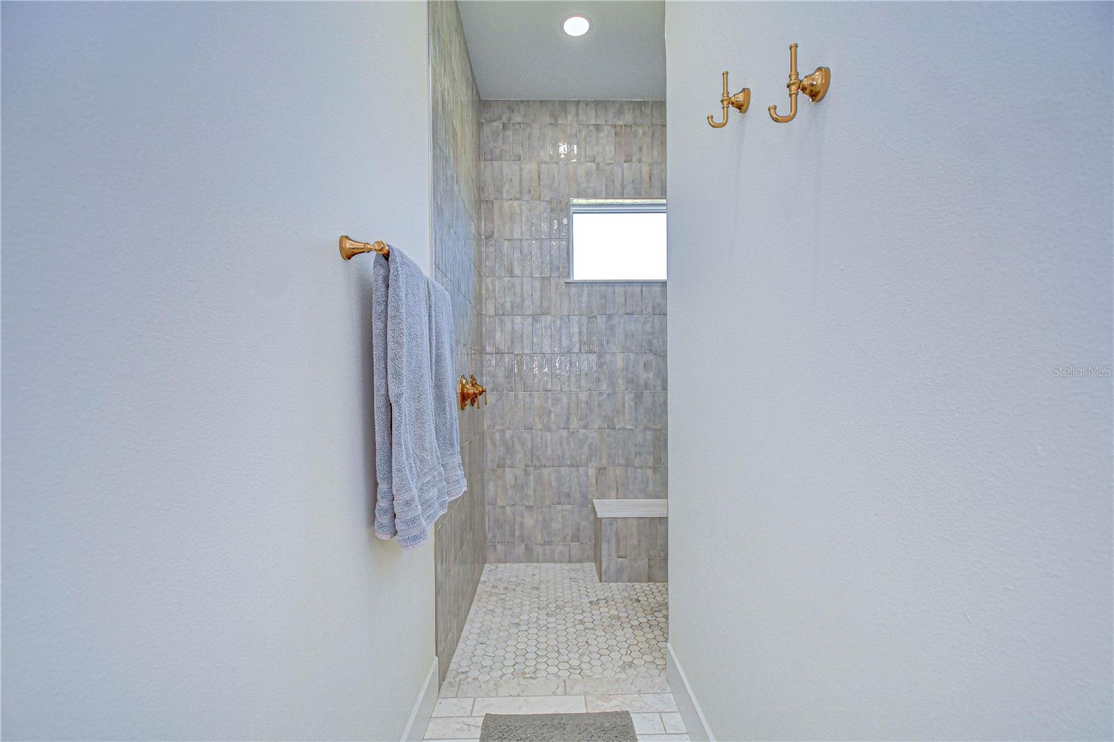111 ALAFIA ESTATES LN — photo 25