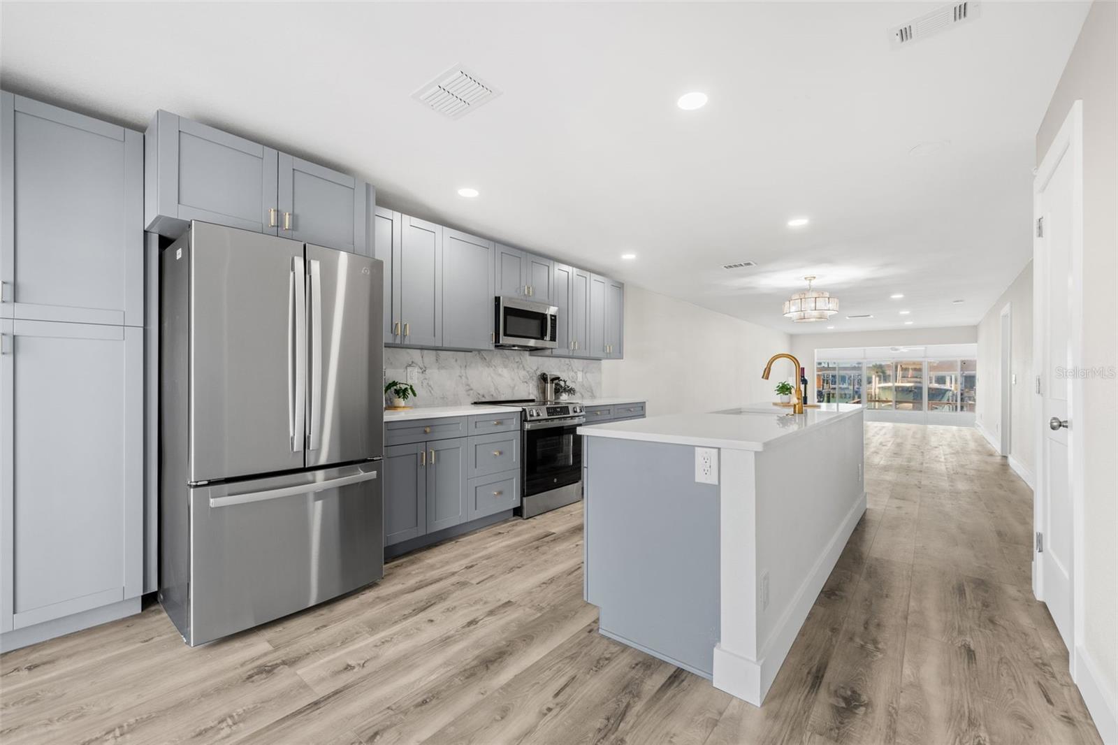 651 BOCA CIEGA POINT BLVD S — photo 10