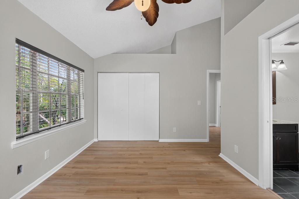 3002 W CLEVELAND ST #D11 — photo 25