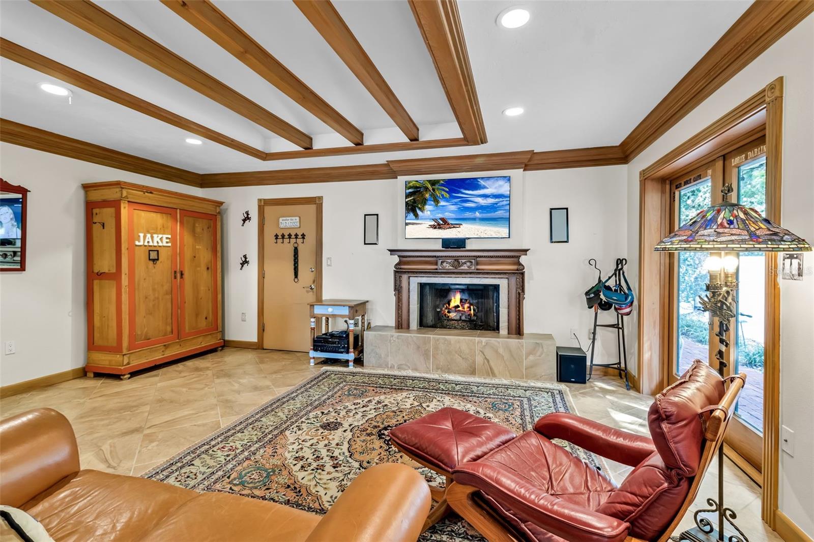 1504 S LODGE DR — photo 32