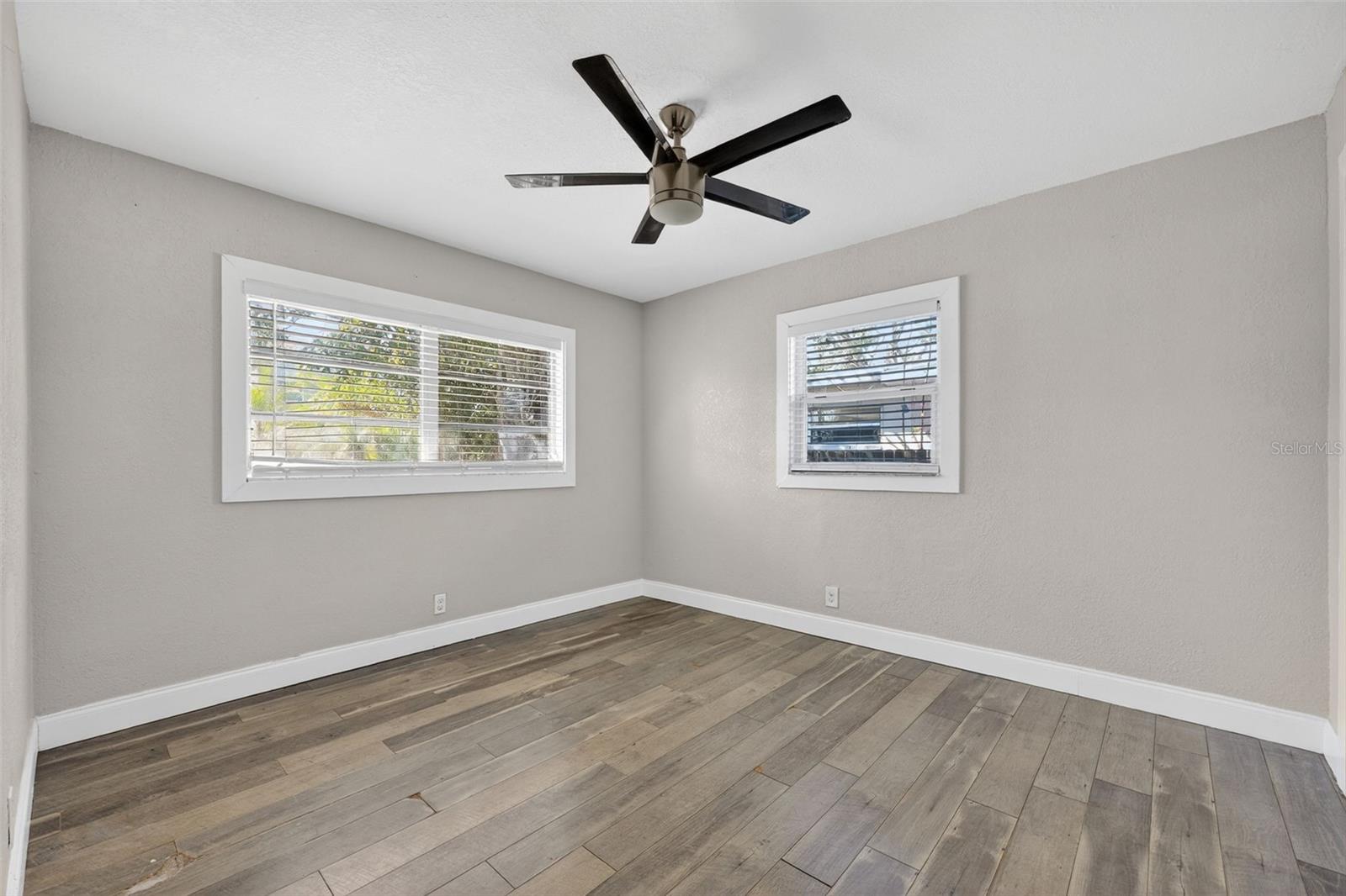2714 W GRACE ST — photo 18