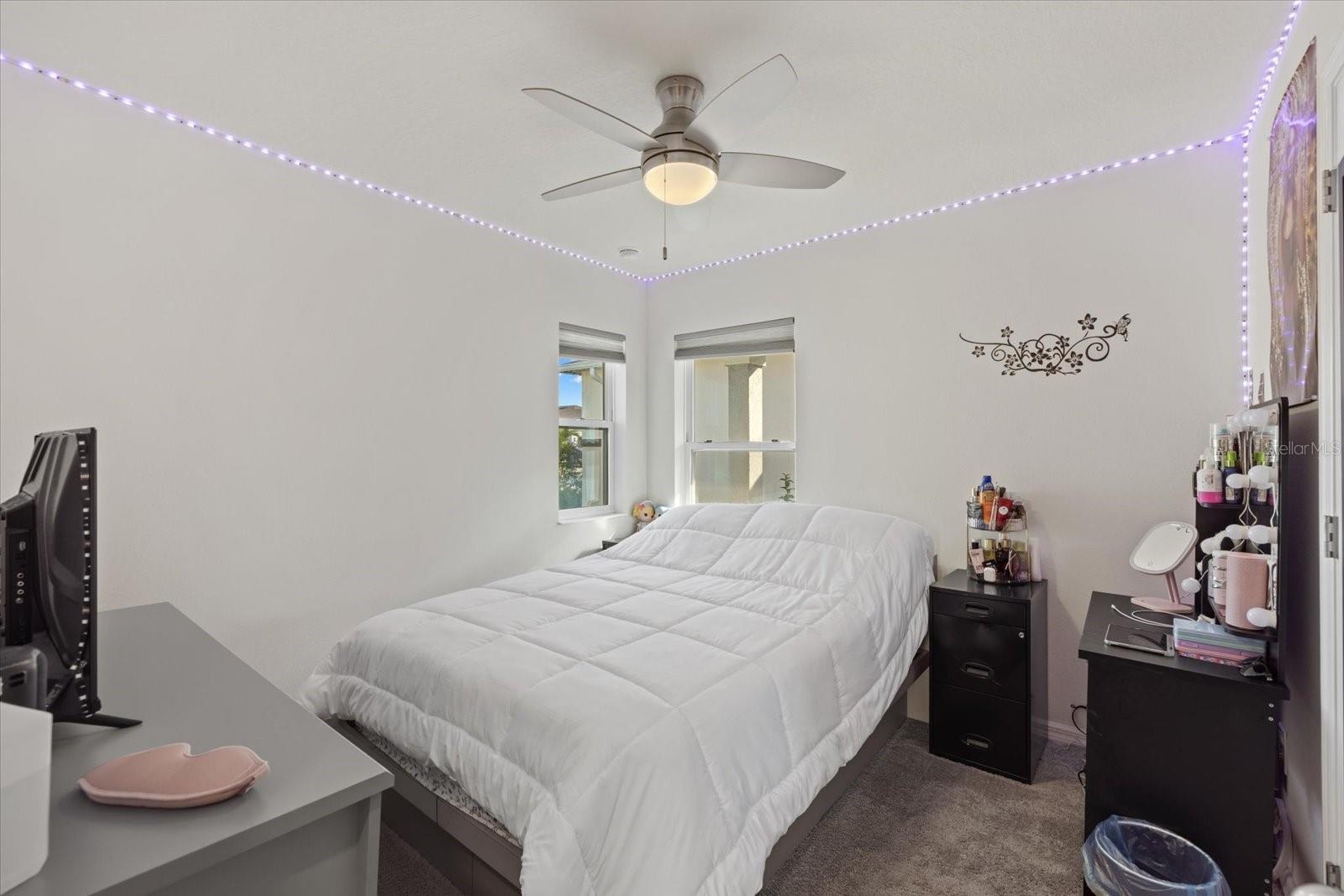 9120 SANDY BLUFFS CIR — photo 21