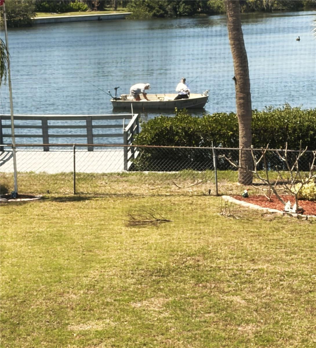 6719 MANOR BCH — photo 9