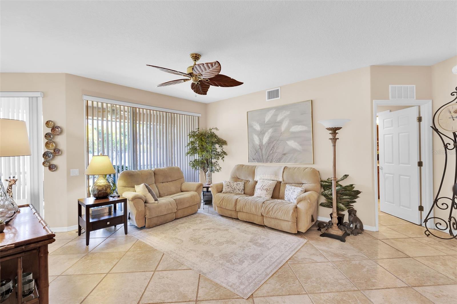 4533 CINNAMON DR #2707 — photo 16