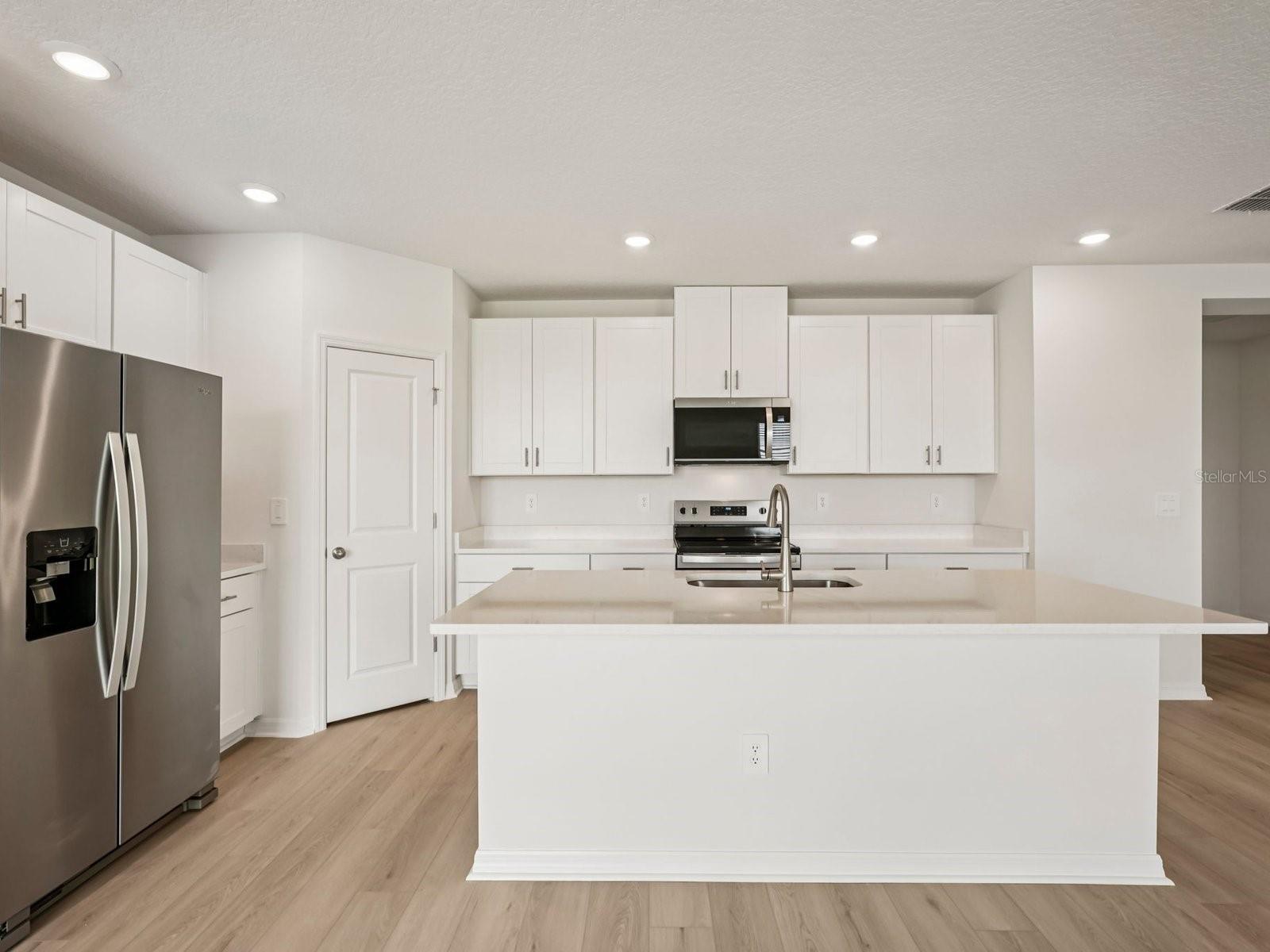 10432 ABUNDANCE GROVE WAY — photo 5