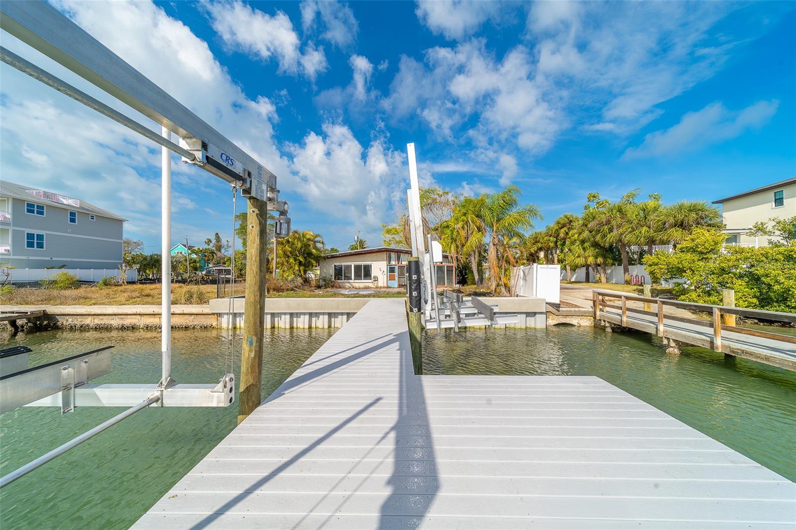 1217 BAY SHORE BLVD — photo 3
