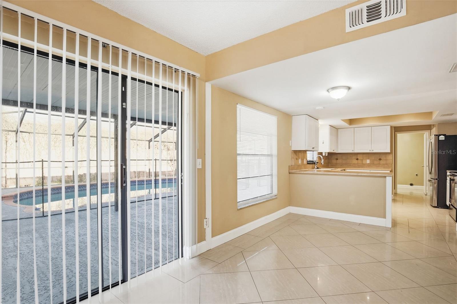 15908 BRIDGEWATER LN — photo 16