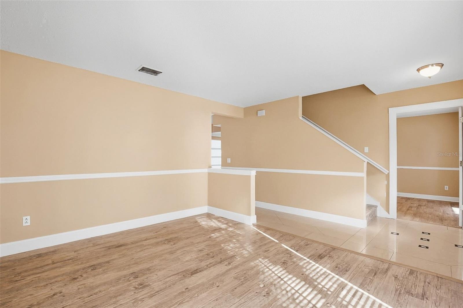 15908 BRIDGEWATER LN — photo 9