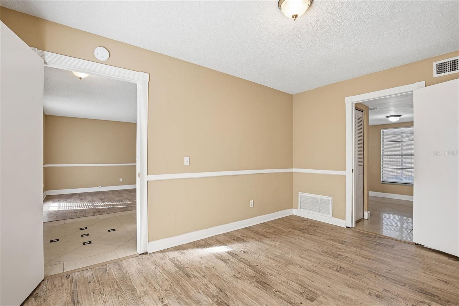 15908 BRIDGEWATER LN — photo 24