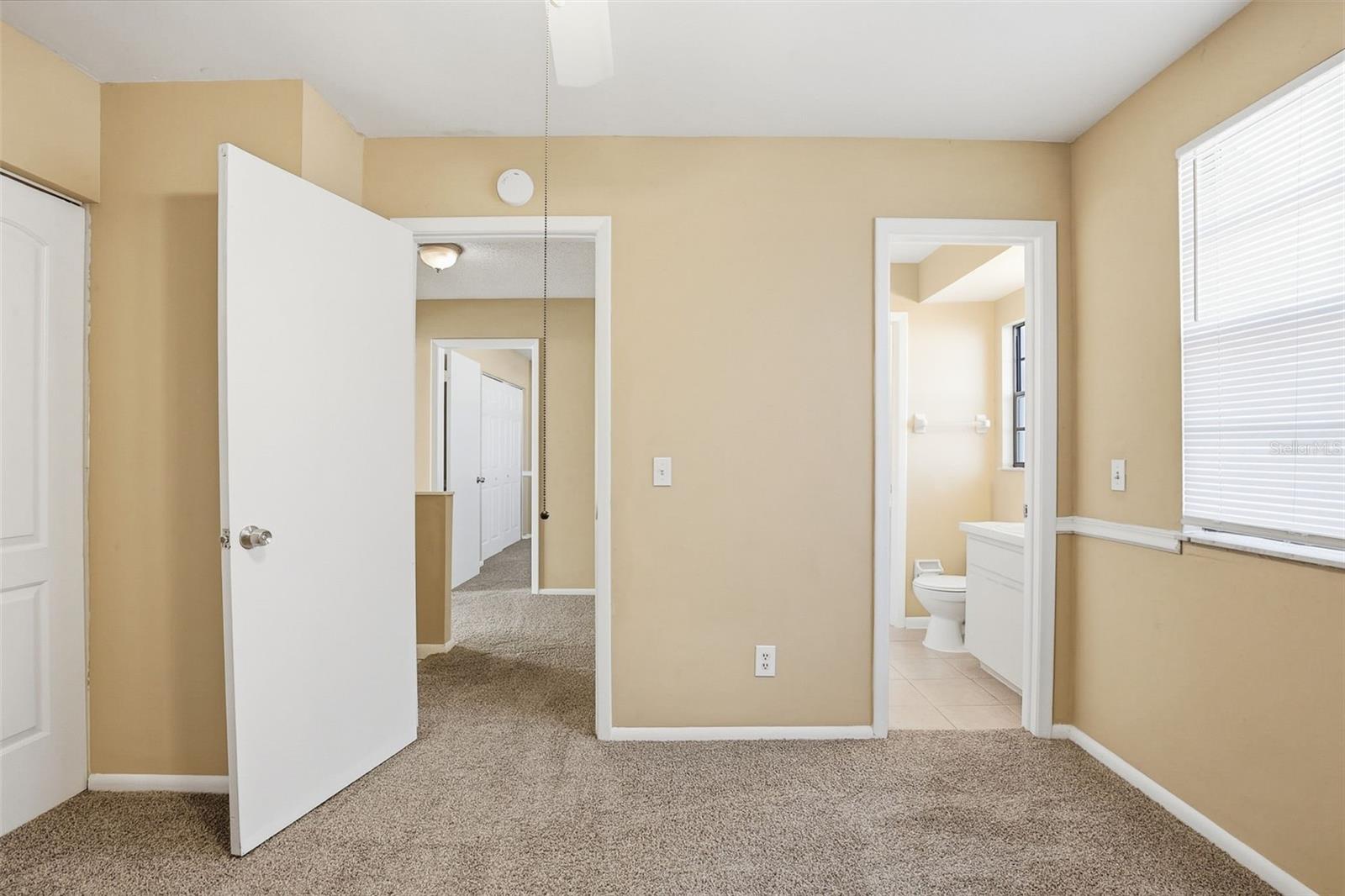 15908 BRIDGEWATER LN — photo 34