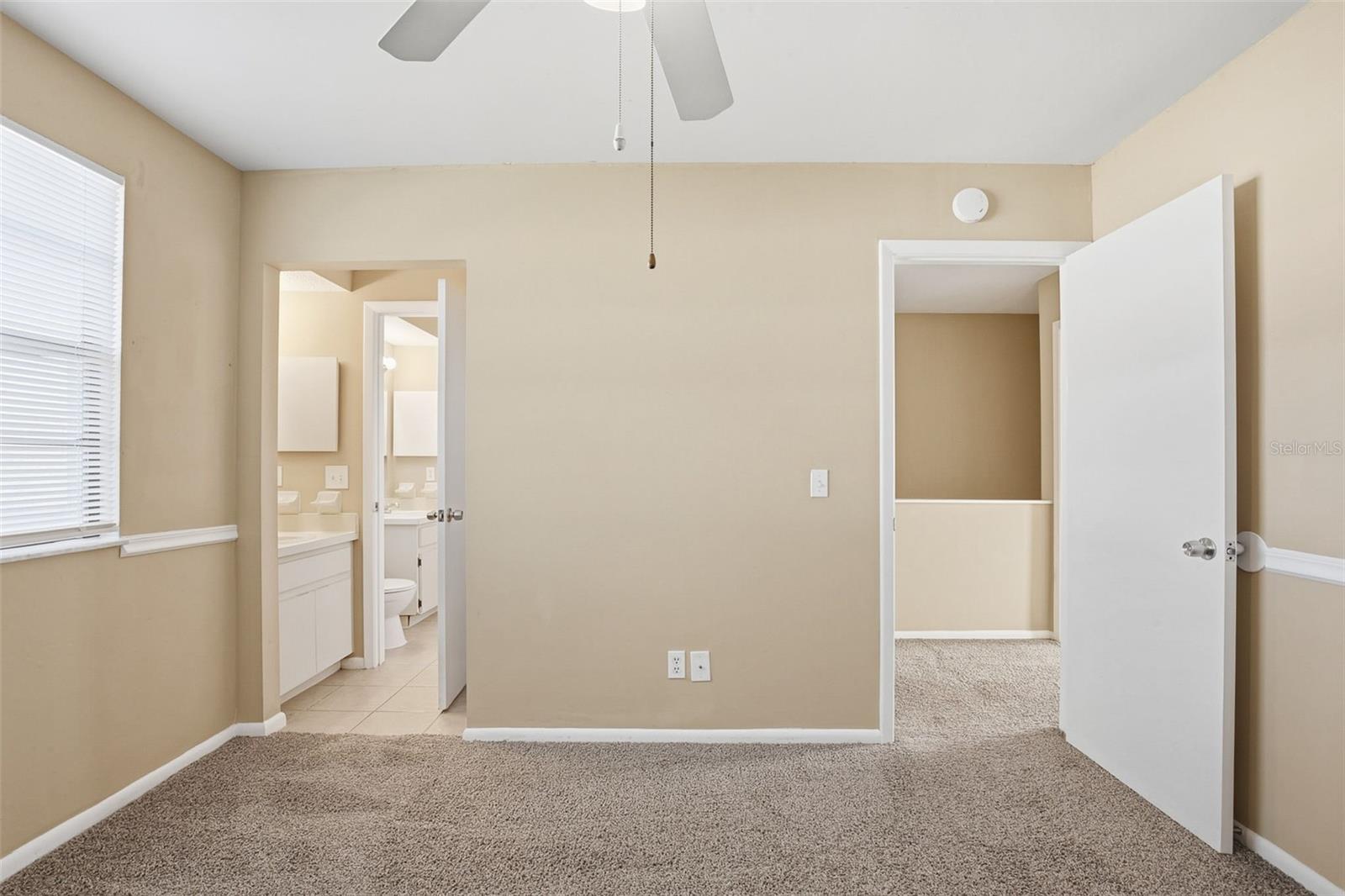 15908 BRIDGEWATER LN — photo 32