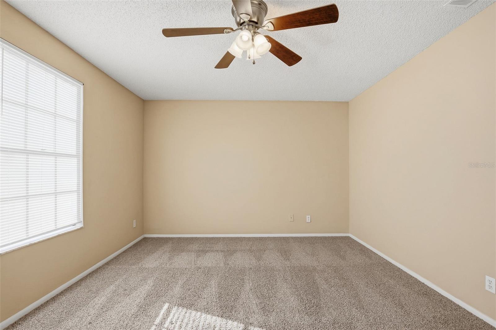 15908 BRIDGEWATER LN — photo 25