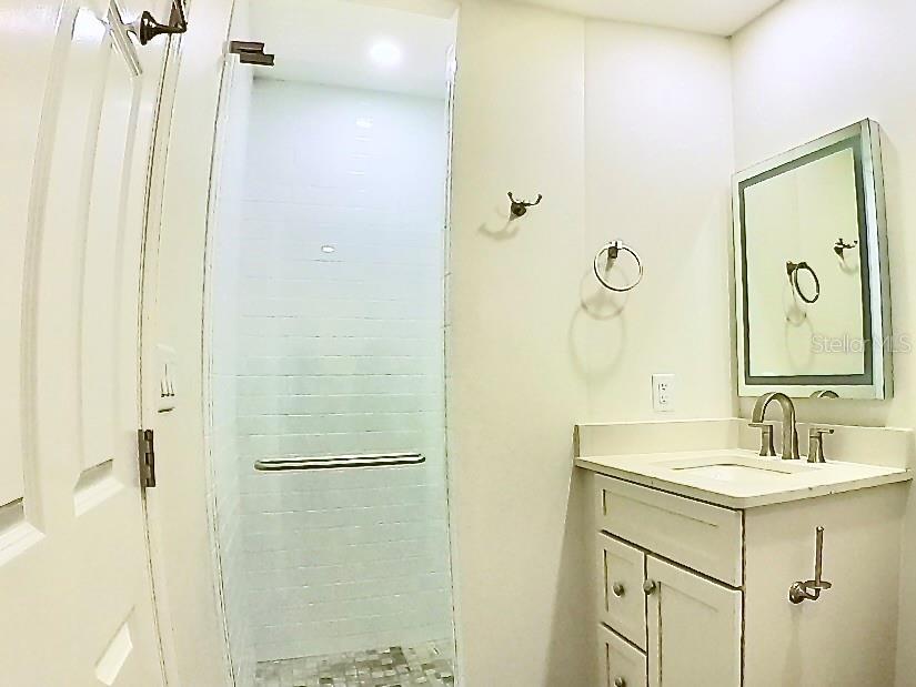 103 PALM AVE — photo 16